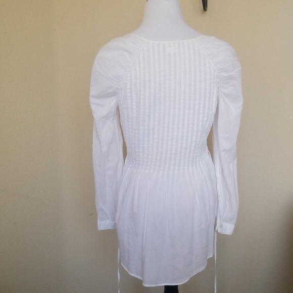 Top - Picture 2 of 3